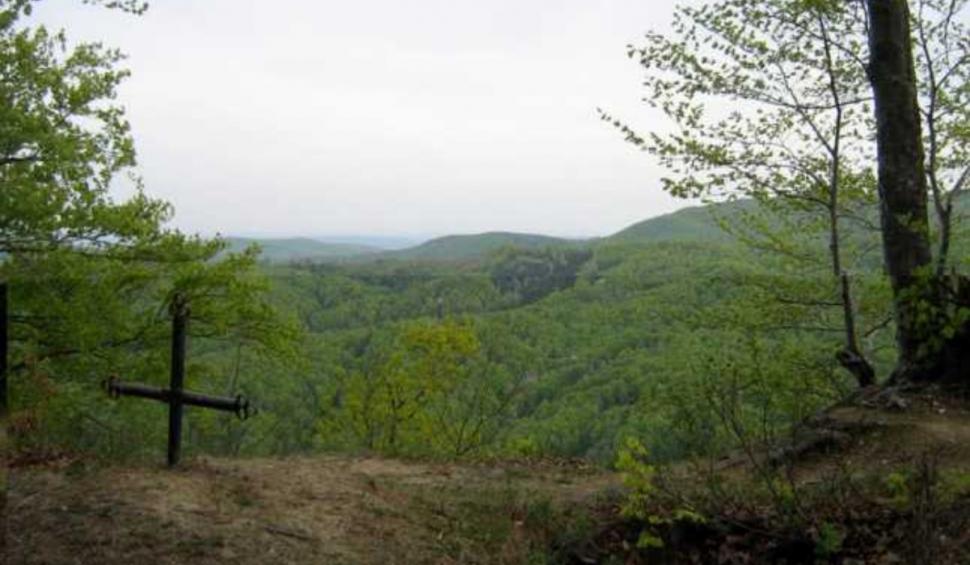 Destinaţia din România inclusă în top 10 locuri bântuite de fantome | Legenda acestei zone îi atrage pe amatorii de fenomene paranormale care vin să-i descopere misterul 880231