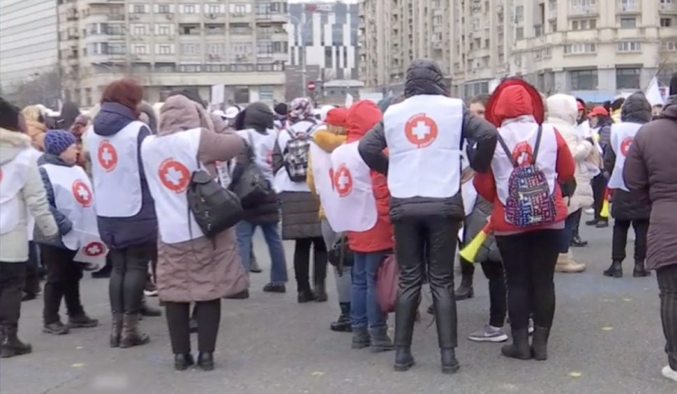 Medicii de familie ies în stradă! Angajații din Sănătate protestează din cauza modificărilor aduse Contractului Cadru începând cu 1 februarie