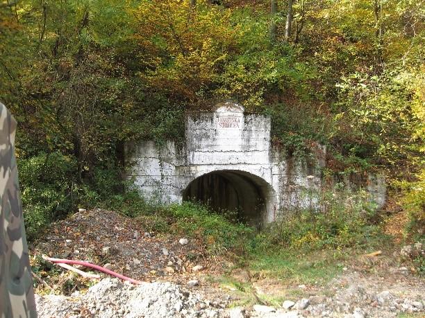 Satul din care pornesc tunelurile spre cele mai valoroase mine de aur din istoria României 881515