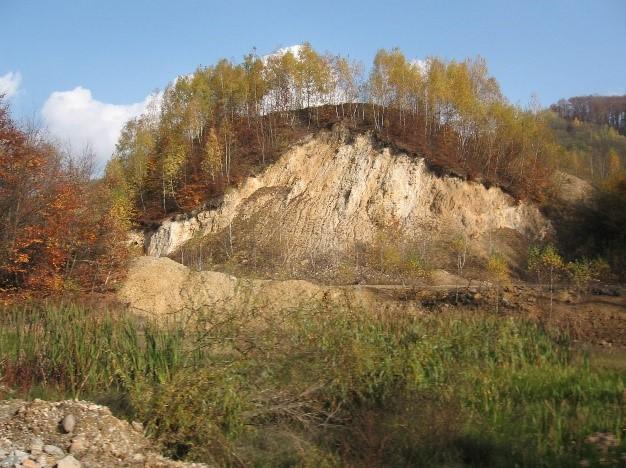 Satul din care pornesc tunelurile spre cele mai valoroase mine de aur din istoria României 881516