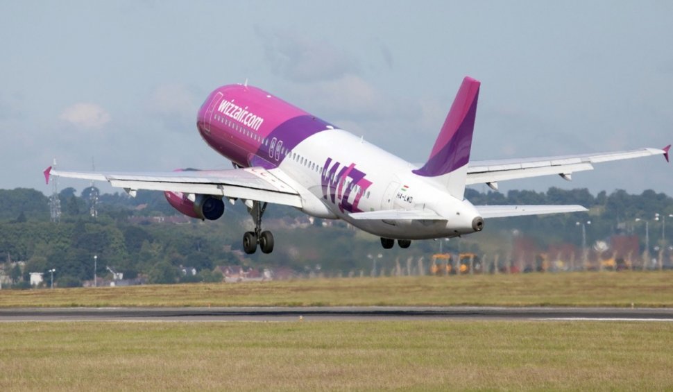 Compania Wizz Air, obligată să plătească despăgubiri de 1,4 milioane de euro pasagerilor pentru zborurile întârziate 