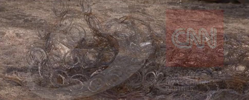 Imagini din interiorul pensiunii "Ferma Dacilor", după incendiul devastator. Jurnaliștii Antena 3 CNN, investigație în locul în care au murit opt oameni: "Focul ardea în două părți" 881835