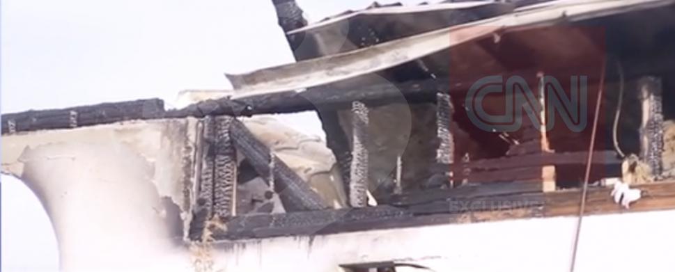 Imagini din interiorul pensiunii "Ferma Dacilor", după incendiul devastator. Jurnaliștii Antena 3 CNN, investigație în locul în care au murit opt oameni: "Focul ardea în două părți" 881842