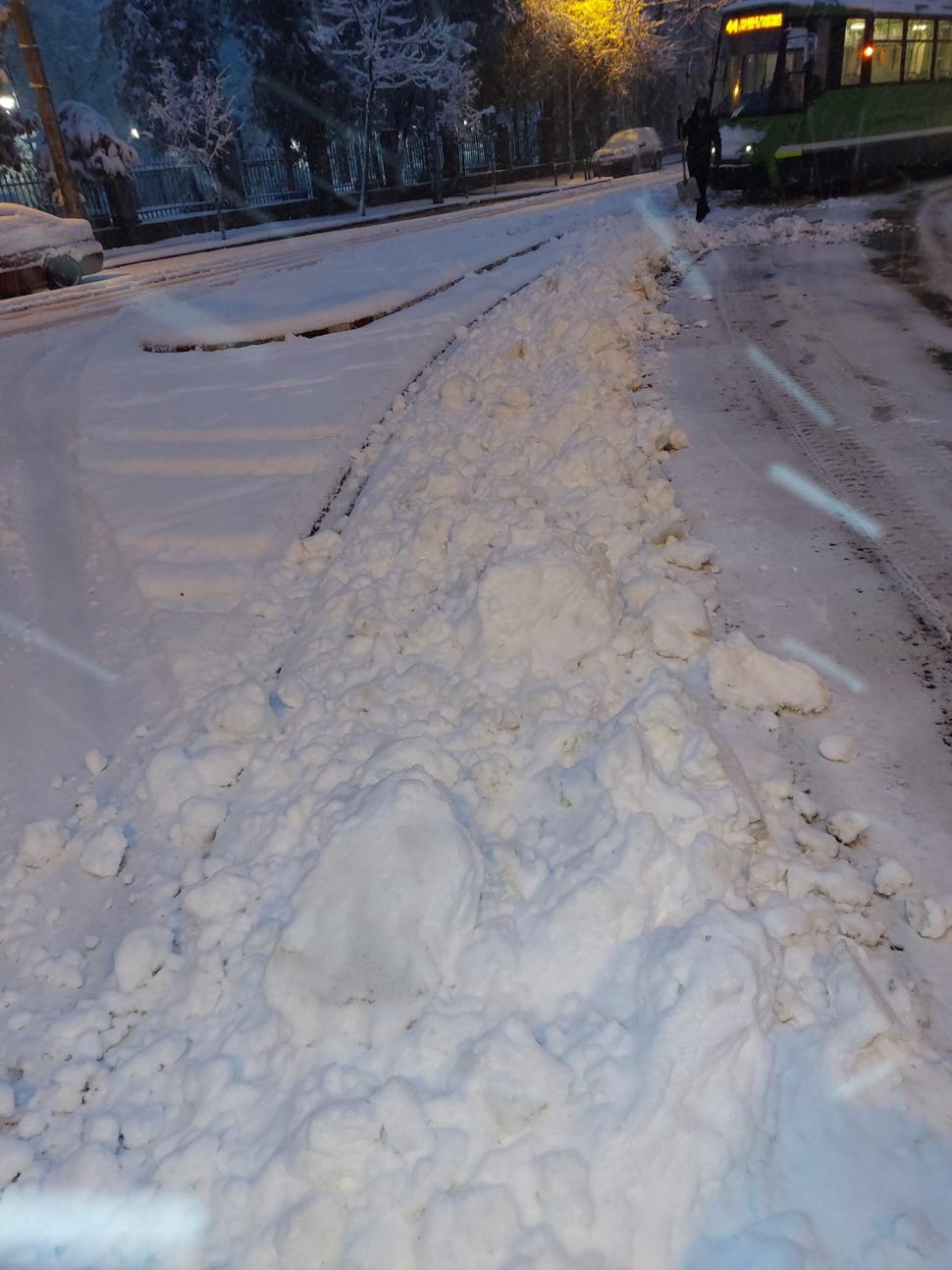 ANM a emis o prognoză meteo specială pentru București. Stratul de zăpadă va ajunge până la 17 centimetri 881918