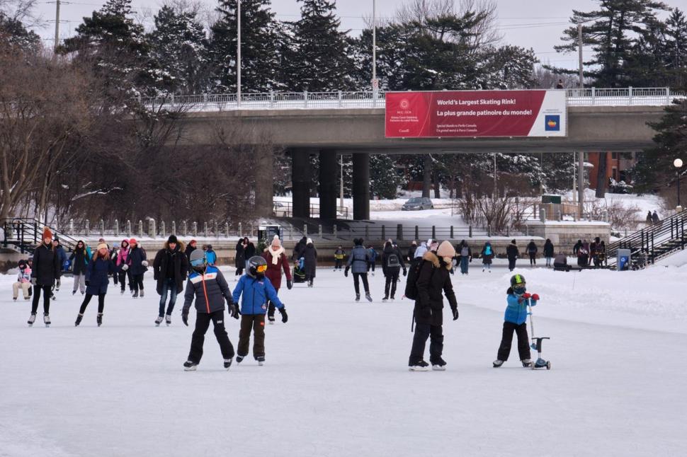 Țara în care se află cel mai mare patinoar natural din lume. Tocmai a fost redeschis, după singura pauză de doi ani din istoria sa 882031