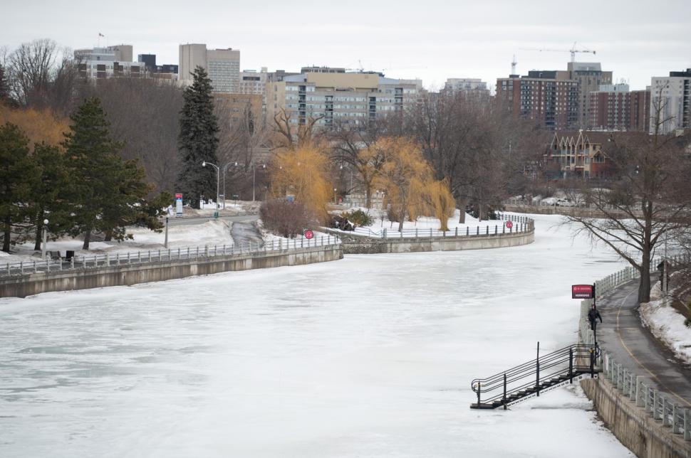 Țara în care se află cel mai mare patinoar natural din lume. Tocmai a fost redeschis, după singura pauză de doi ani din istoria sa 882040
