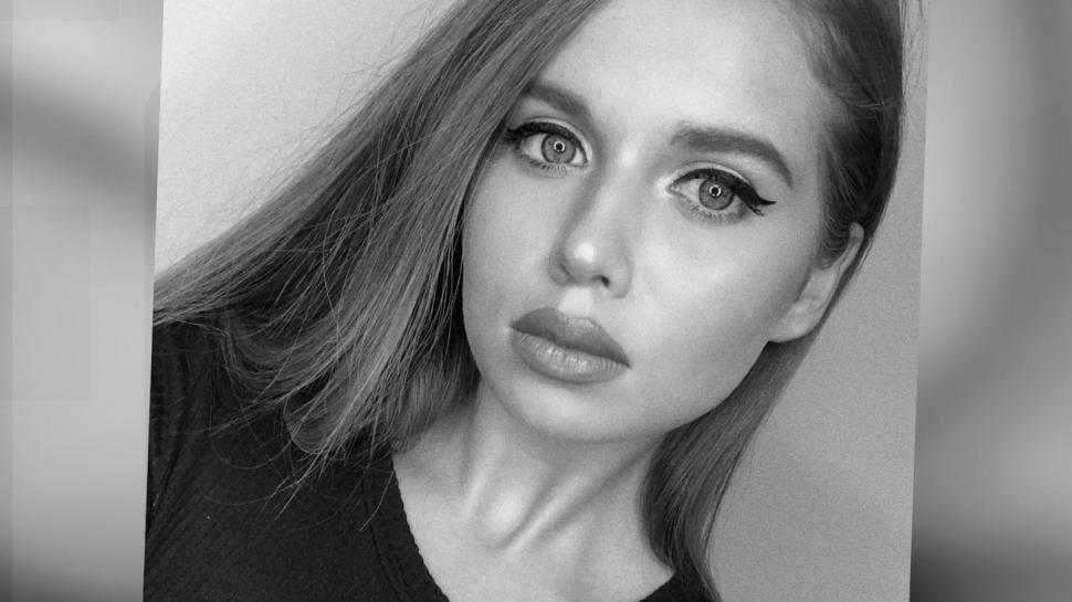 Ea este Andra, tânăra care și-a pierdut viața într-un cumplit accident, în Botoșani. Iubea animalele şi îngrijea câinii fără stăpân 882303