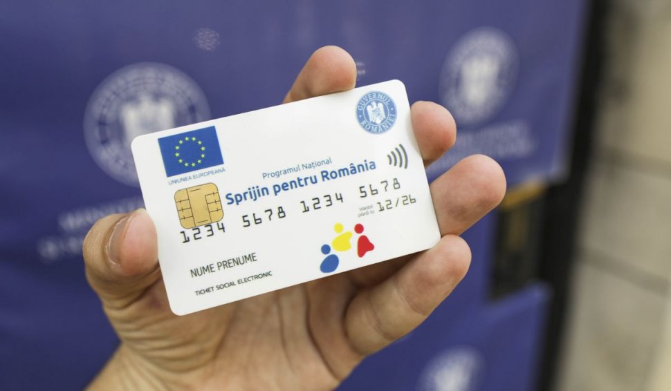 Cine sunt românii care vor beneficia de cardurile sociale în 2024! Adrian Câciu a făcut anunțul