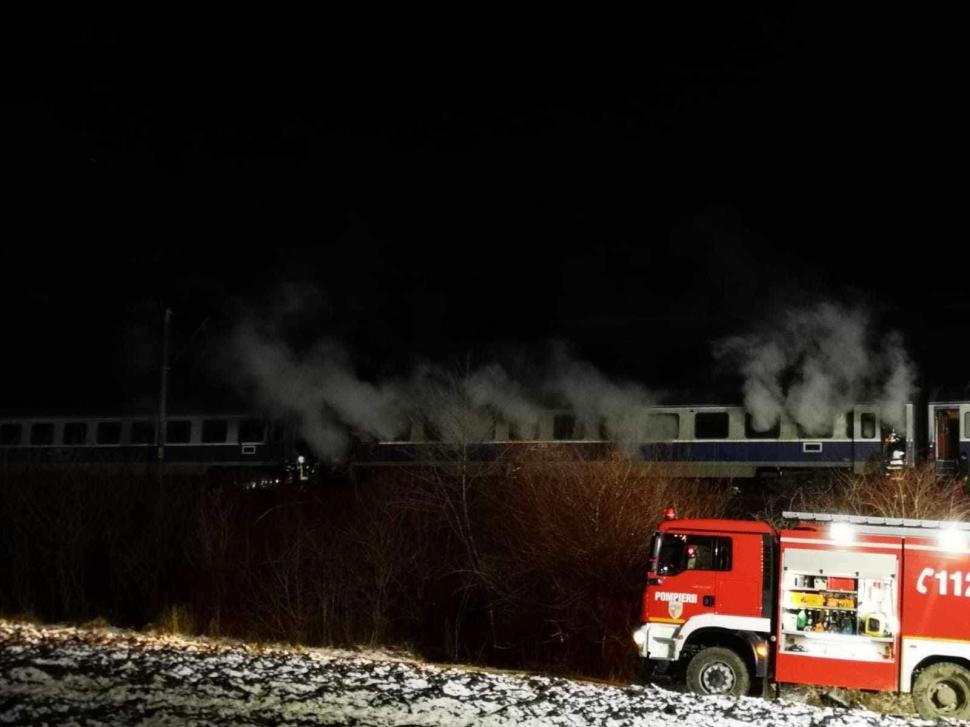 Un vagon al trenului IR 1830 Galați – Cluj Napoca a luat foc. Traficul feroviar este oprit  882511