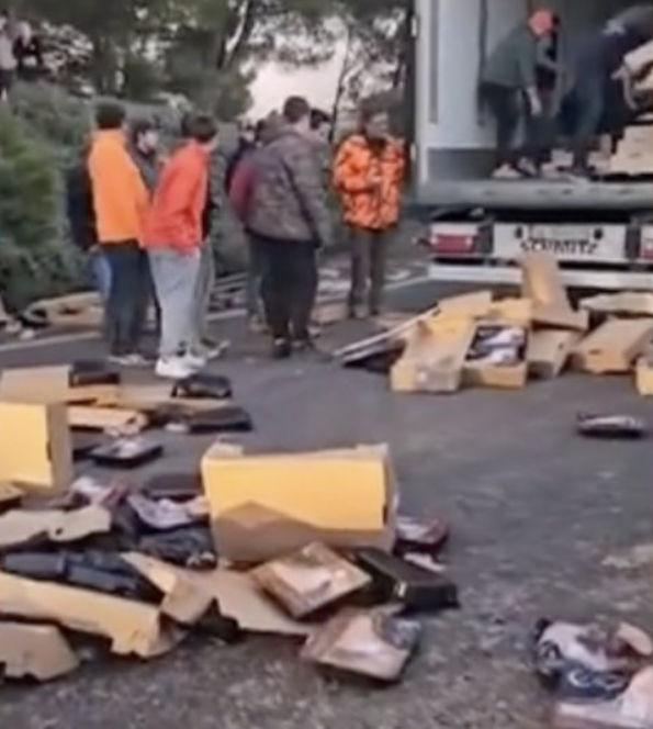 Carnea românească exportată în Franţa, distrusă cu tractoarele de fermierii furioşi. "Am rămas șocați. Nu știam ce ni se întâmplă" 883225