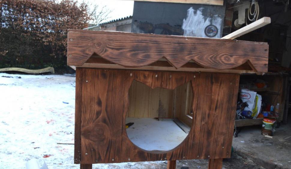 Un român stabilit în Belgia face "vile pentru animale". Au chiar şi parcuri de joacă | "Se pot distra cu adevărat" 883198