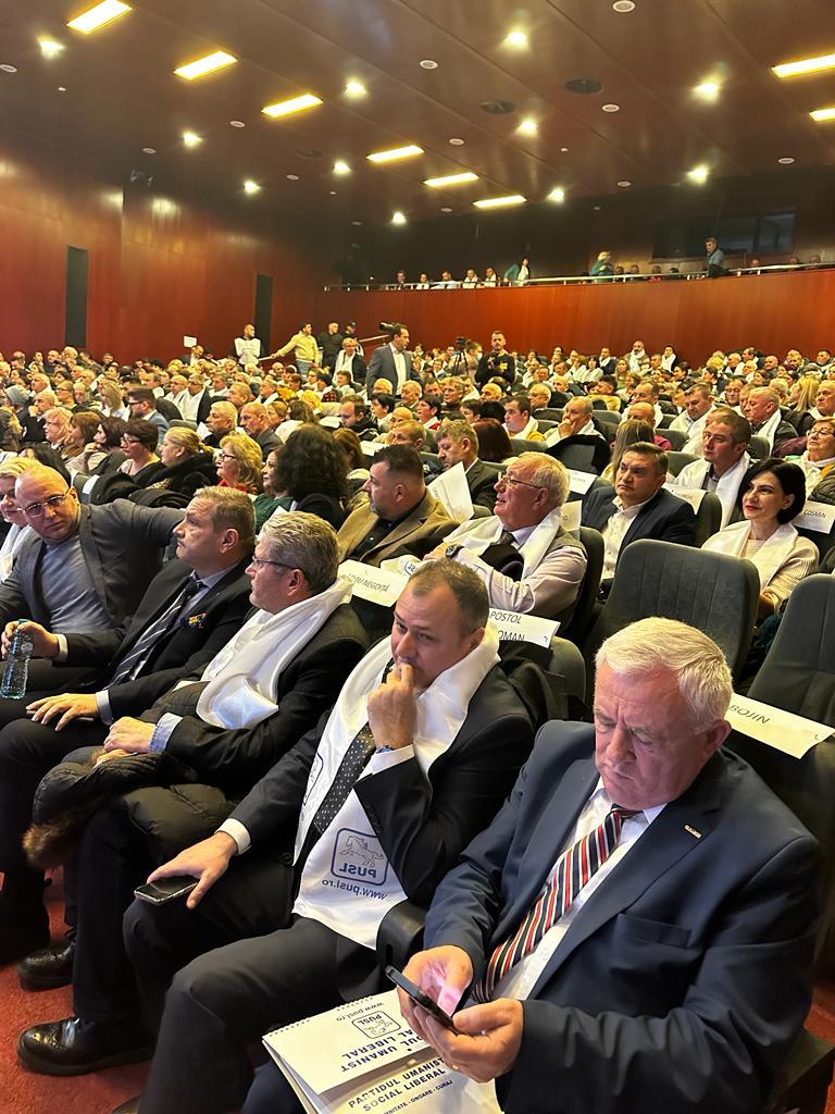 Marius Constantin, primarul orașului Băicoi, ales noul președinte al PUSL Prahova 883261