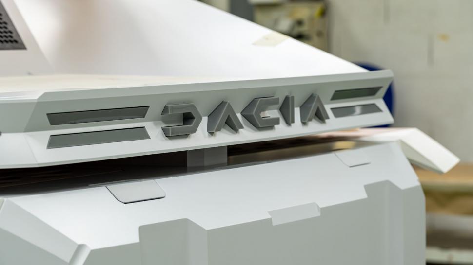 Dacia Sandrider, maşina cu motor V6 pe combustibil sintetic care va participa la Raliul Dakar 2025 883808