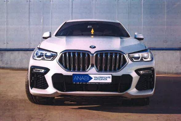 ANABI scoate la licitaţie un BMW X6 şi un Mercedes S 400D. Românii interesaţi trebuie să achite 10% din preţul de pornire drept garanţie 883966