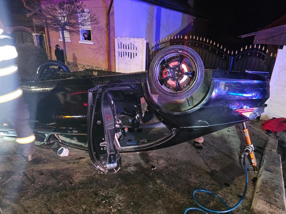 Un bebeluș de opt luni și tatăl lui au murit într-un grav accident rutier, petrecut la Copșa Mică  883945