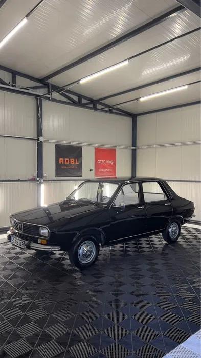 "Nu-i păcat să o dea așa ieftin?". Prețul cu care se vinde o Dacia 1300 fabricată în 1978. Mașina a fost restaurată complet și are doar 60.000 de kilometri la bord 884049