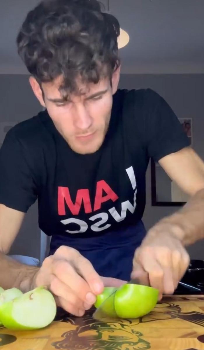 El este Rafael Nistor, românul bucătar care face furori în Italia. Metoda inedită care l-a propulsat în top 10 influenceri culinari  884087