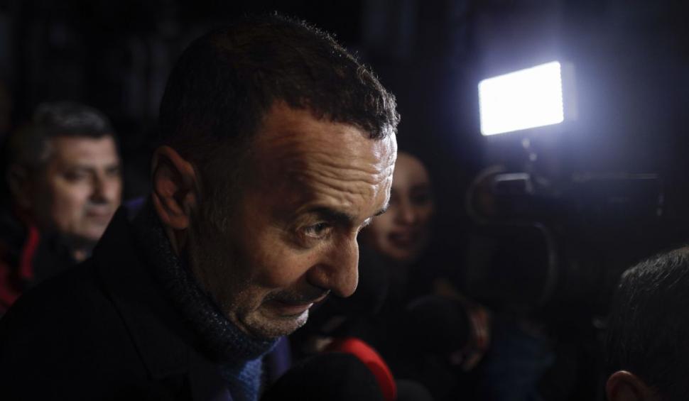 Iulian Dumitrescu a demisionat din toate funcțiile pe care le deținea în PNL: ”Sunt în continuare beneficiarul prezumției de nevinovăție” 884349