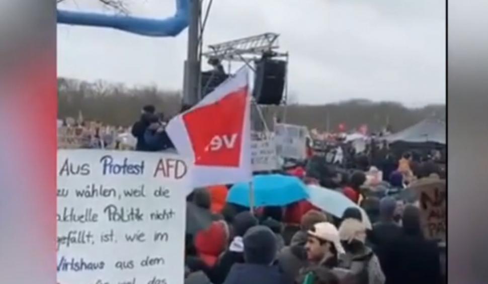 Sute de mii de oameni au participat la un miting împotriva extremei drepte, în Germania: "Toţi împreună împotriva fascismului!" 884636