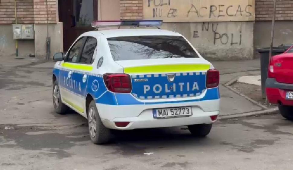 Evacuare de urgență dintr-un cămin studenţesc din Timișoara, din cauza unor mari degajări de fum 884587