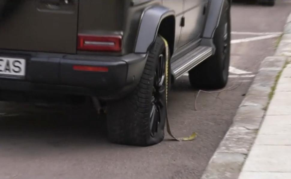 Mașini vandalizate în Constanța, în cartierul politicienilor | ”Ești furios, dar nu o lua personal”. Mesajul lăsat în parbrizul autoturismelor 885740