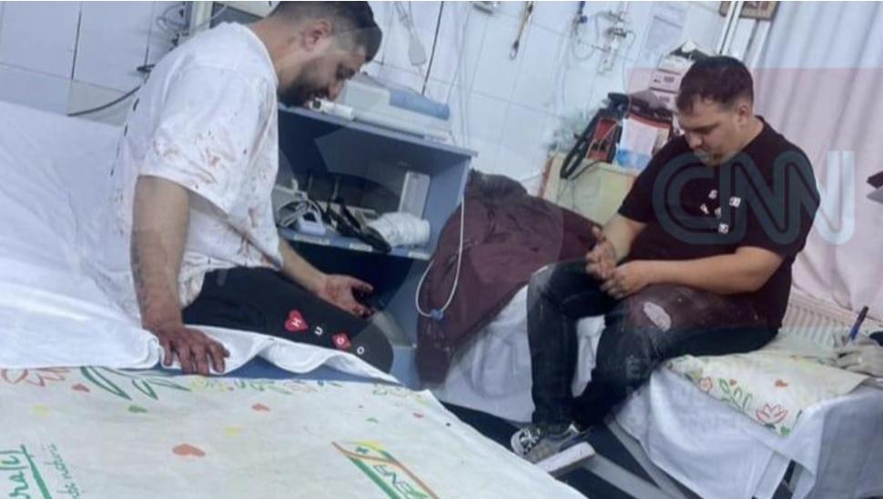 Alex Velea, surprins cum se distra cu suspecții, înainte de crima de la petrecerea din Padina. La eveniment erau și Antonia cu Alina Eremia 885936