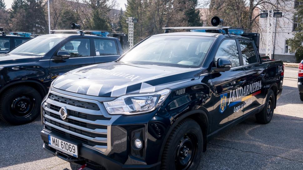 Jandarmeria Română are mașini noi. Peste 50 de autospeciale de lux au plecat spre unitățile operative  886376