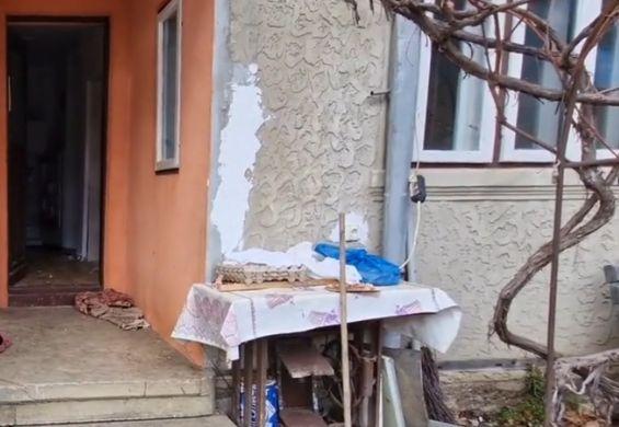 Imagini cu alunecări de teren uriașe care distrug case, în Prahova. Localnicii acuză autoritățile că nu fac nimic 886522