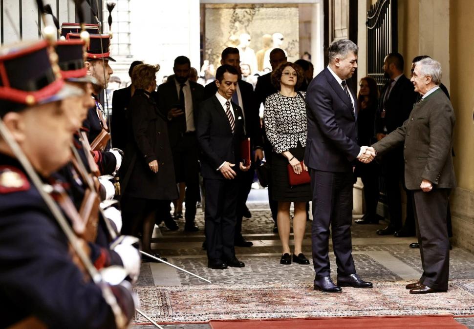 Marcel Ciolacu, vizită de lucru la Roma. Se va întâlni cu Papa Francisc 886591