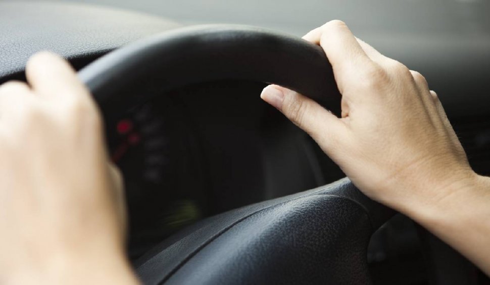 Toți șoferii începători trebuie să cunoască aceste reguli. Interdicții în primul an de condus
