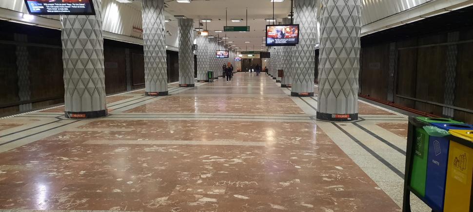 O stație de metrou din București, unică în lume. Românii care trec zilnic pe aici nu știu că pășesc pe o comoară 886477