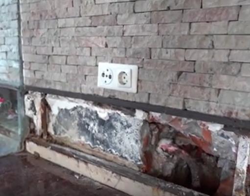 Imagini din Vila Lac 1: degradare, geamuri sparte și pereți cu infiltrații | Statul român vrea să investească aproape 60 milioane de euro pentru reabilitare 887026