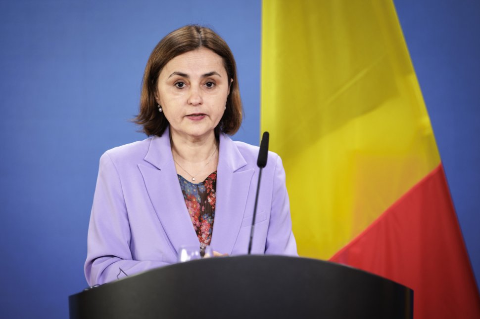 Luminița Odobescu, ministrul de Externe: "România susţine adoptarea unui nou pachet de sancţiuni împotriva Rusiei"
