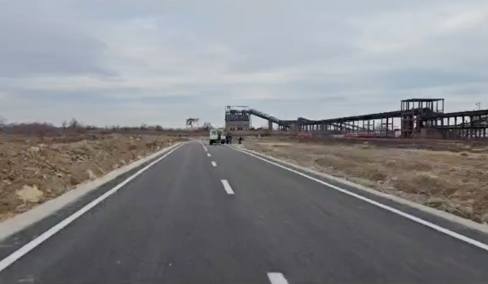 Orașul din România unde s-a deschis un drum nou și o parcare de 80 de TIR-uri, pentru fluidizarea traficului cu cereale