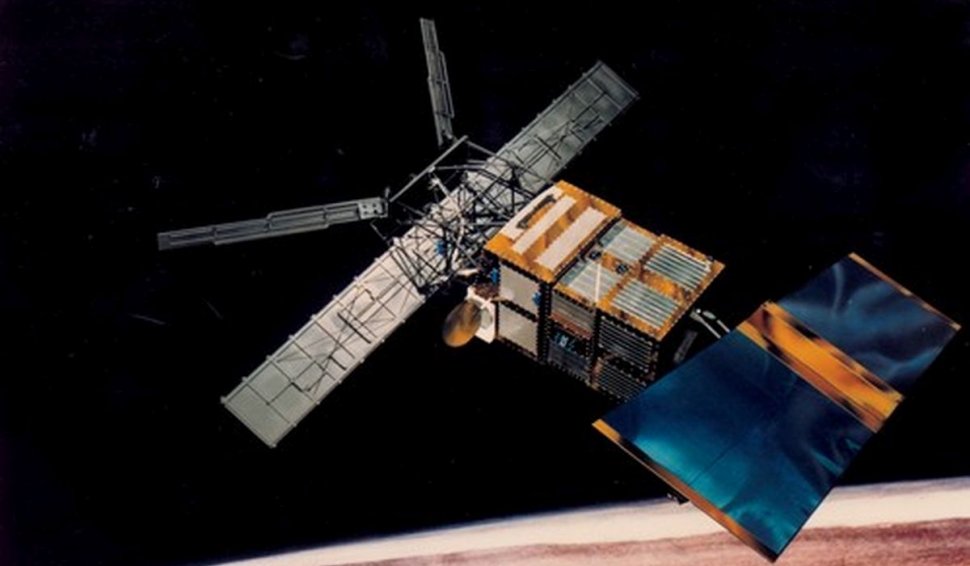 Un satelit de peste două tone cade pe Pământ în orele următoare, iar specialiștii ESA nu știu încă unde