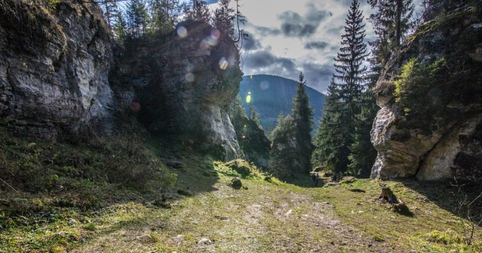 O stațiune de renume din România impune taxă de promovare. Turiștii vor plăti un supliment pentru fiecare noapte de cazare 887551