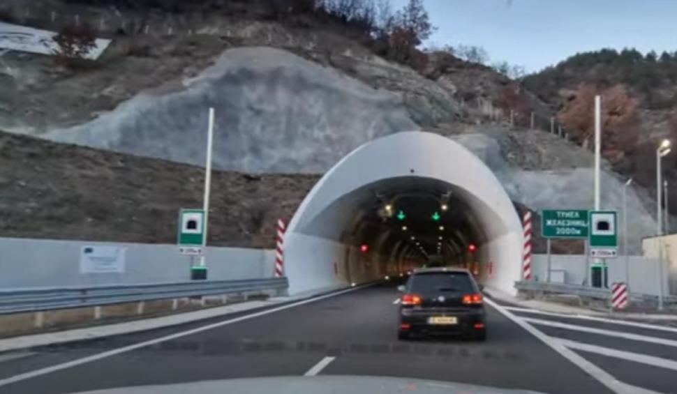 Imagini cu cel mai lung tunel de autostradă din Bulgaria. Drumul către Grecia este mult mai scurt de acum 887922