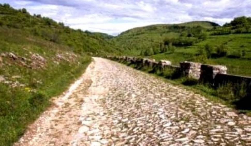 Drumul din România unic în lume. Turiștii sunt uimiți de ceea ce văd 887936