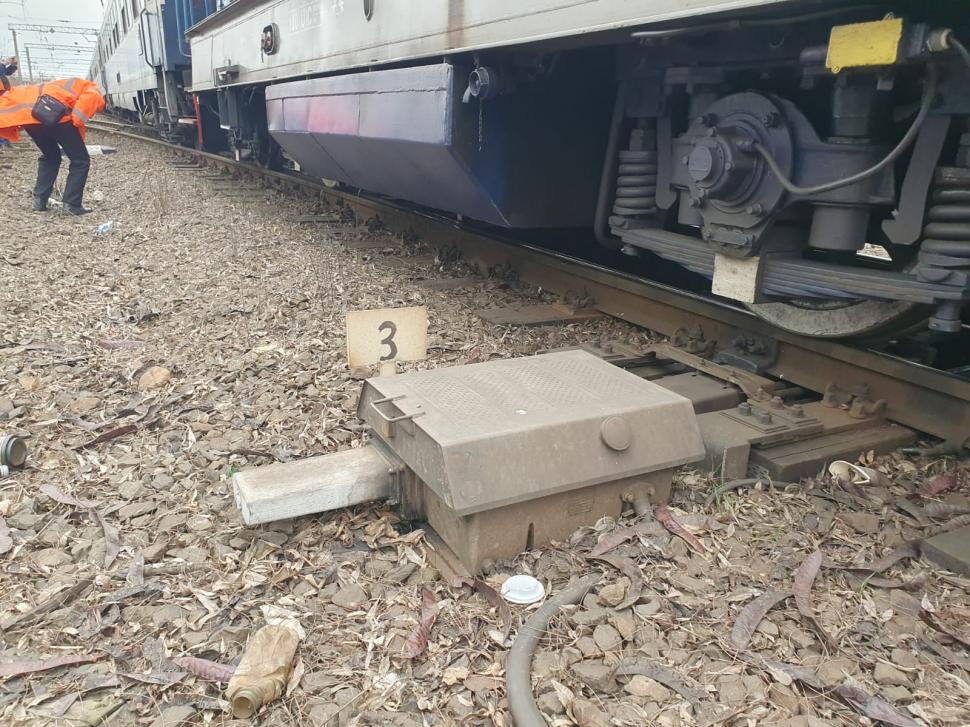 Alertă CFR! Circulația trenurilor, oprită din cauza unei garnituri care a deraiat, în stația Timișoara Nord 888307