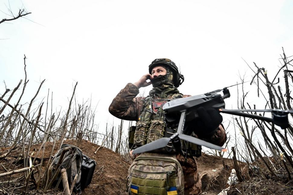 Doi ani de război al Rusiei în Ucraina. Moscova și-a găsit parteneri care-i furnizează arme, Kievul se chinuie să reziste iar Occidentul se luptă cu oboseala, imperativele electorale și indecizia 888269