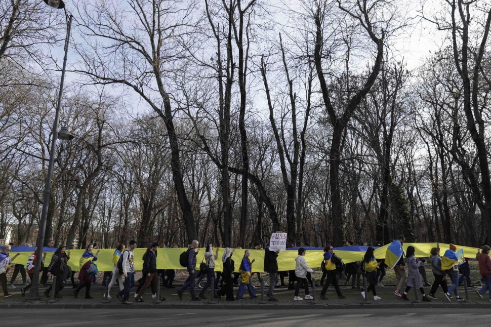 Refugiaţii ucraineni din România, proteste la doi ani de la începerea războiului | "Ei au nevoie de noi în continuare" 888398