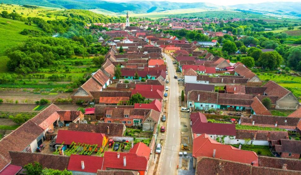 Localitatea din România, ruptă din basme, unde trăiești ca în Germania. Cât costă o casă aici 888577