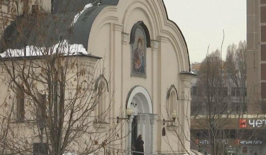 "Nu ți-a fost frică! Nu ne este frică!" Aleksei Navalnîi, aplaudat de mii de oameni la slujba de înmormântare și îngropat cu piesa "My way" a lui Frank Sinatra pe fundal 889464