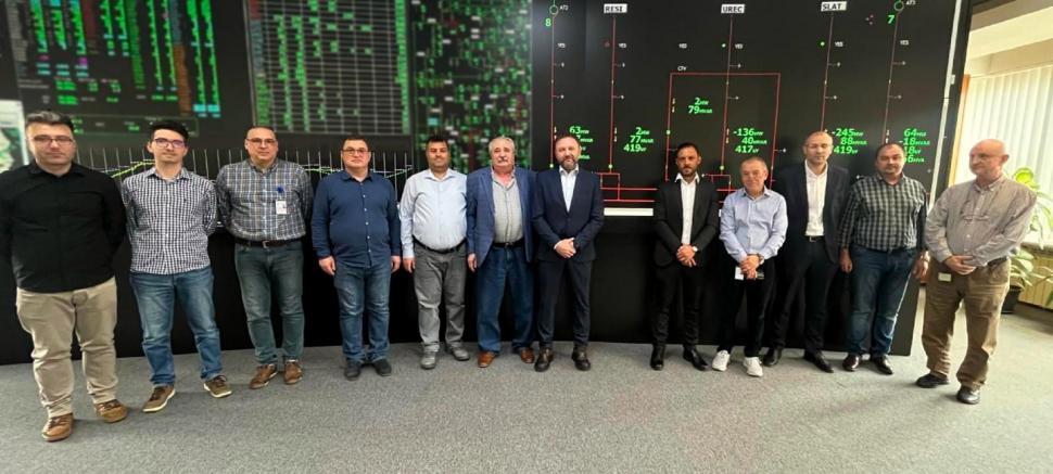 Cel mai provocator proiect de construire a unei linii electrice aeriene de 400 kV – Porțile de Fier – (Anina) – Reșița, din ultimii 30 de ani, a fost încheiat cu succes 889406