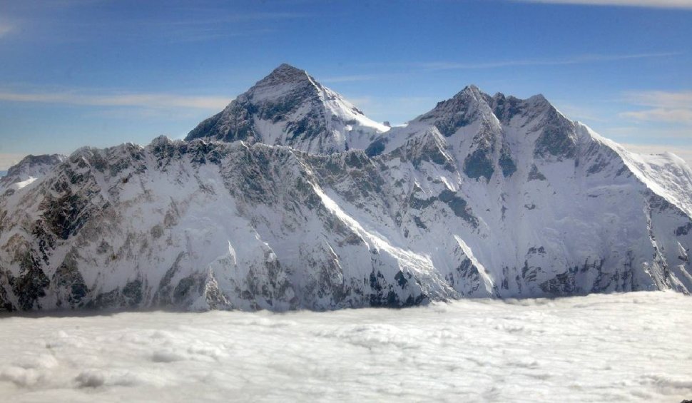 Regulă nouă pentru cei care vor să urce pe Everest, anunțată de Nepal: "Este obligatoriu pentru toți"