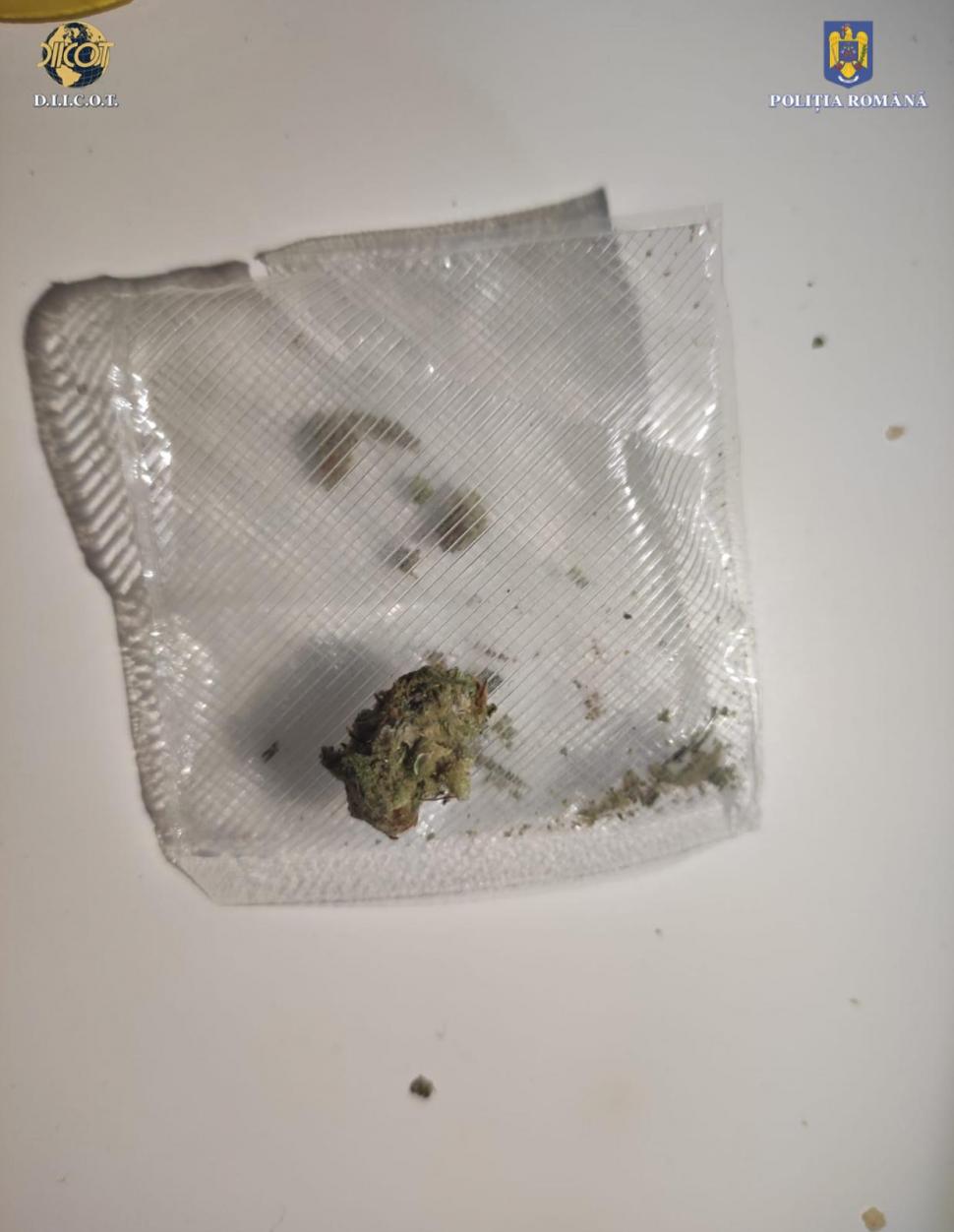 Cântărețul Gheboasă, suspect într-un dosar de deținere de droguri de risc, pentru consum propriu 889614