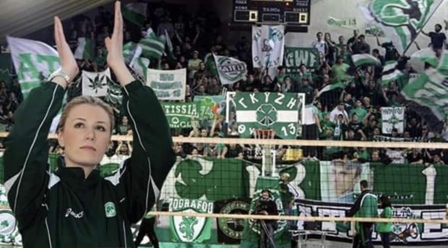  Elevii şi colegii Ruxandrei Dumitrescu, ultim omagiu în sala de sport: "A fost mai mult decât un model... A fost ca o mamă" 889973