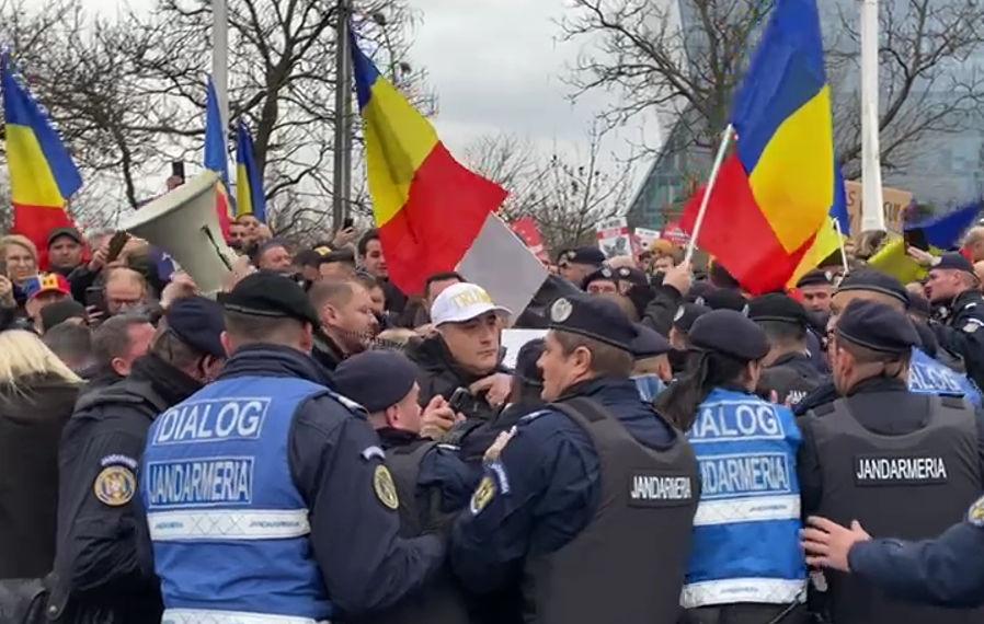 Incidente la protestul AUR de la Congresul liderilor europeni 890416