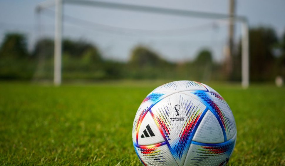 Un tânăr student de 26 de ani a murit subit, în timp ce juca fotbal, la Arad