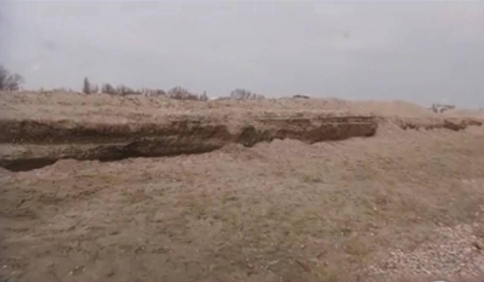 Fenomen uluitor pe plajă în Mamaia. Ce spun specialiștii despre apariția dunelor de nisip 891176